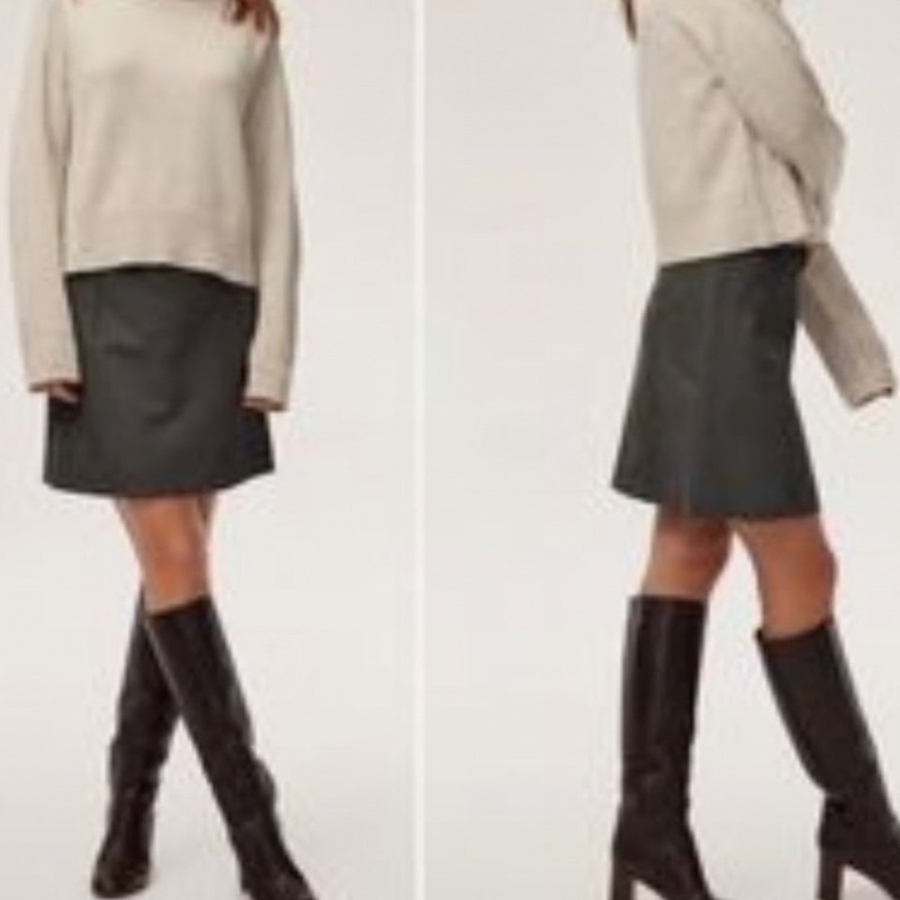 Aritzia Babaton Faux Suede A-Line Mini Skirt Charcoal Grey Green Women Size 6